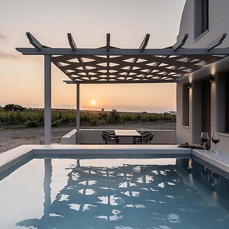 Foinikiá Melivoia House Collection - Private Jacuzzi Villas מראה חיצוני תמונה