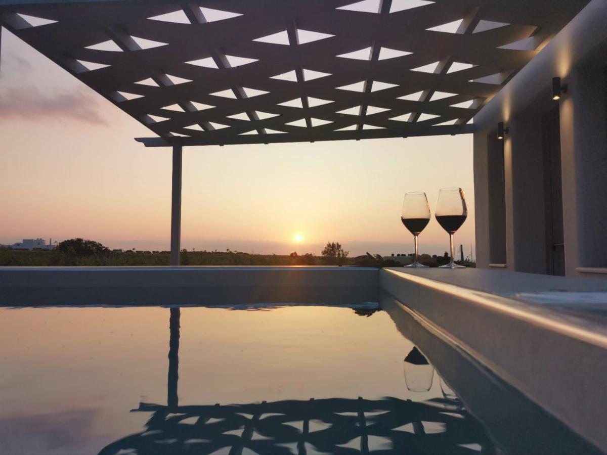 Foinikiá Melivoia House Collection - Private Jacuzzi Villas מראה חיצוני תמונה